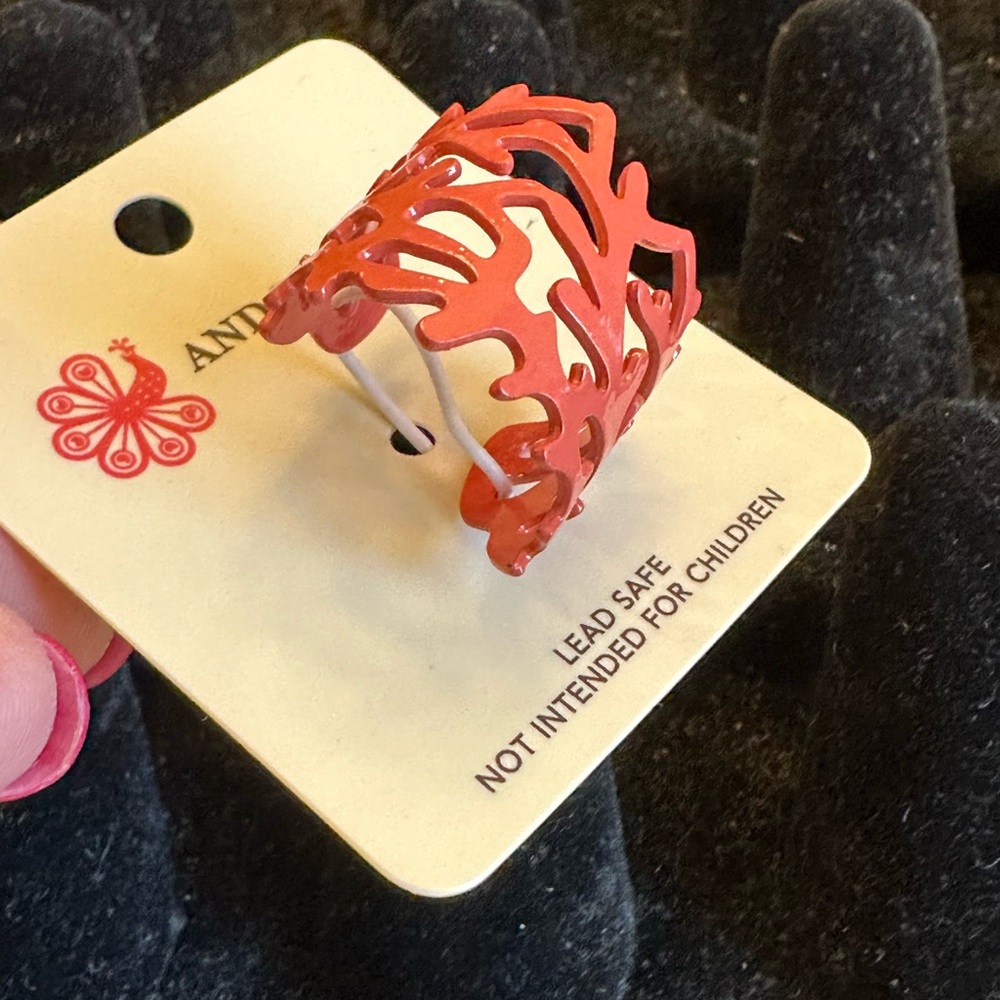 And Lovely Coral Adjustable‎ Statement Ring NWT